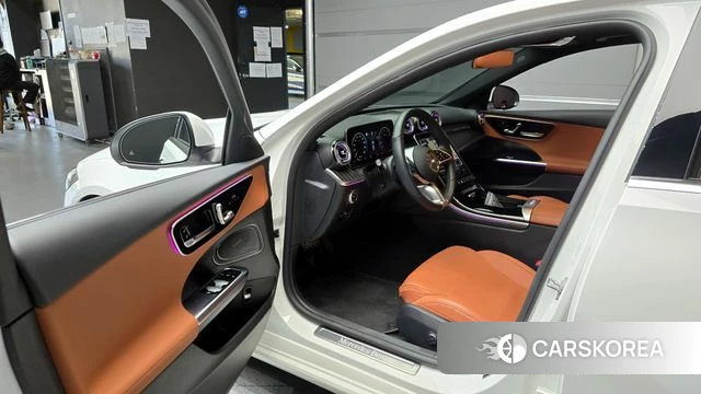 Mercedes-Benz C-Class W206 2023 Белый из Кореи, фото 2