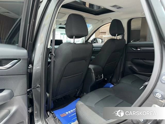 Mazda CX-5 2024 Темно-серый из Китая, фото 2