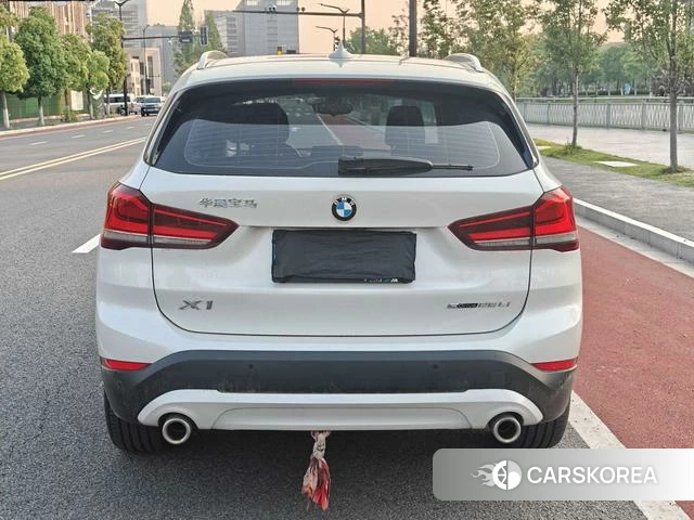 BMW X1 2021 Белый из Китая, фото 2