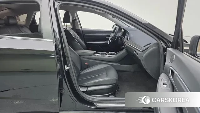 Hyundai Sonata (DN8) 2021 Черный из Кореи, фото 2