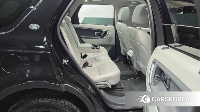 Land Rover Discovery Sports 2018 Черный из Кореи, фото 2