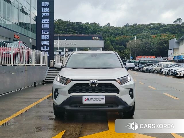 Toyota RAV4 Rongfang 2025 Белый из Китая, фото 2