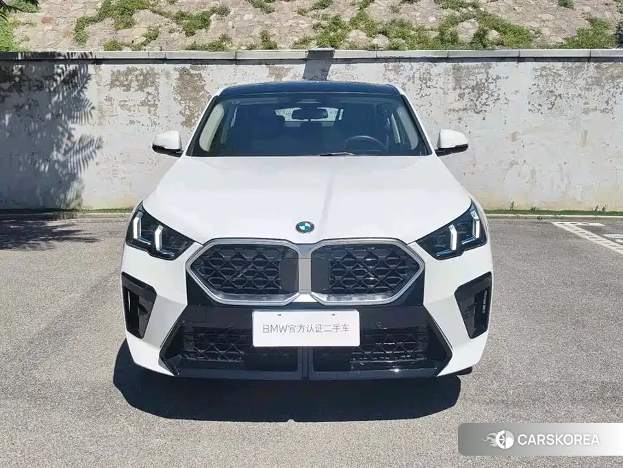 BMW X2 2025 Белый из Китая, фото 2