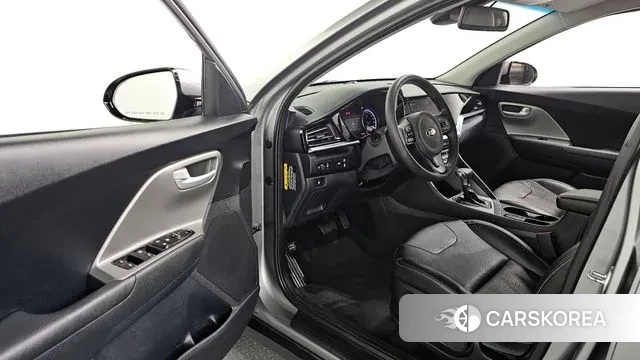 Kia The New Niro 2019 Серебряный из Кореи, фото 2