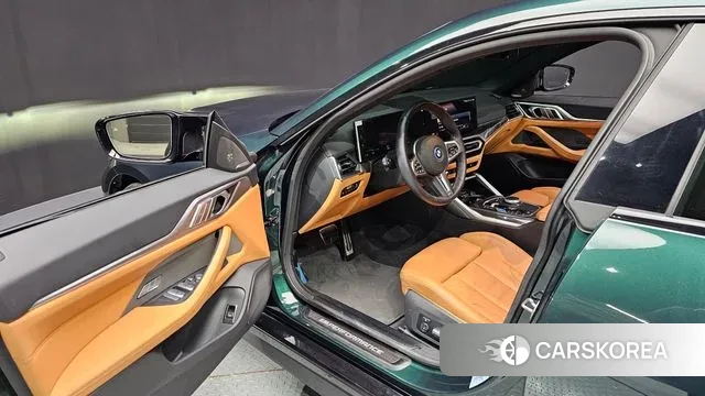 BMW i4 2023 Темно-зеленый из Кореи, фото 2