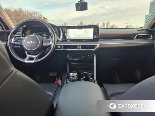 Kia K5 3rd generation 2023 Белый из Кореи, фото 2