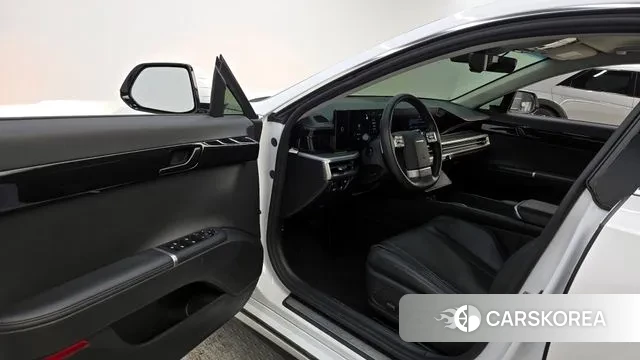 Hyundai Grandeur (GN7) 2023 Белый из Кореи, фото 2