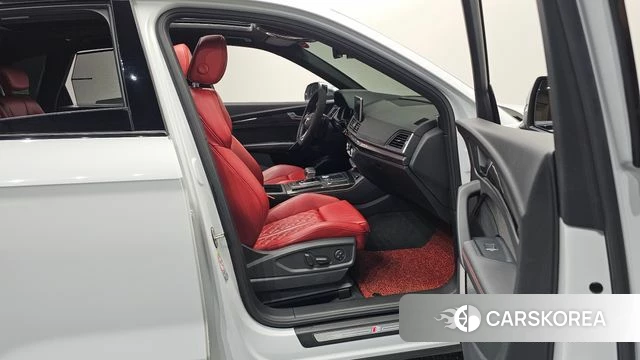 Audi SQ5 (FY) 2020 Белый из Кореи, фото 2