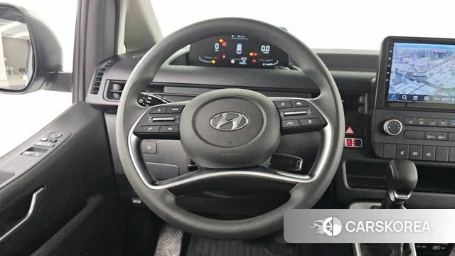 Hyundai Staria 2023 Белый из Кореи, фото 2