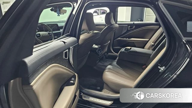 Kia K8 Hybrid 2023 Черный из Кореи, фото 2