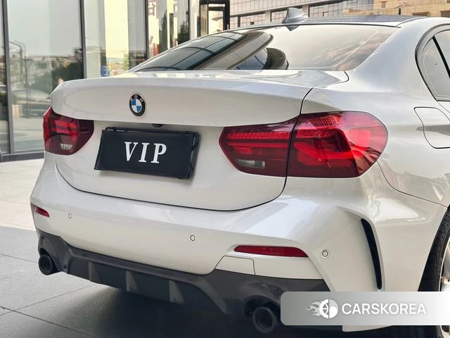BMW 1 series 2023 Белый из Китая, фото 2