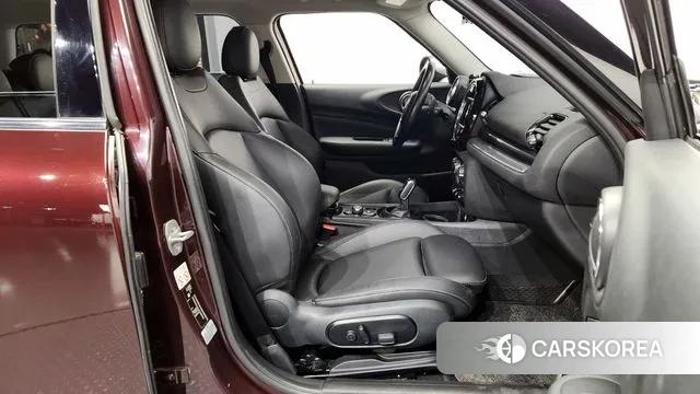 Mini Cooper D Clubman 2019 Красный из Кореи, фото 2