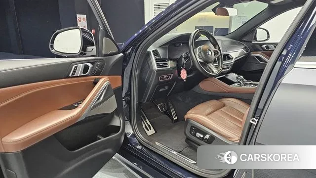 BMW X6 (G06) 2020 Черный из Кореи, фото 2