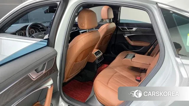 Audi A6 (C8) 2022 Белый из Кореи, фото 2