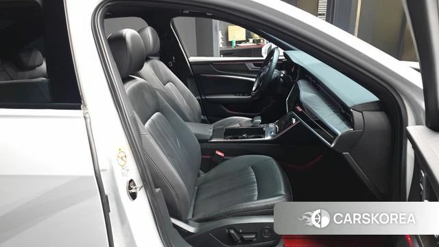 Audi A6 (C8) 2019 Белый из Кореи, фото 2