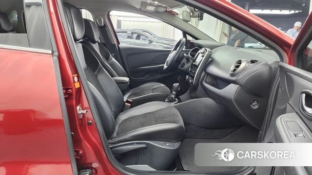 Renault Korea (Samsung) Clio 2019 Красный из Кореи, фото 2