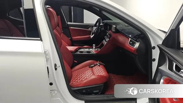 Genesis The New G70 2021 Белый из Кореи, фото 2