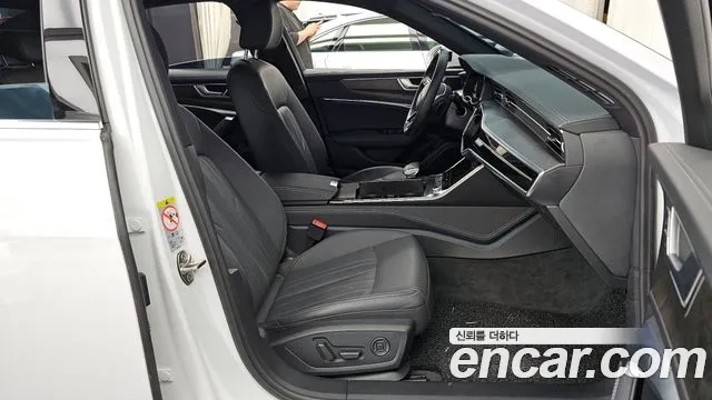 Audi A6 (C8) 2021 Белый из Кореи, фото 2