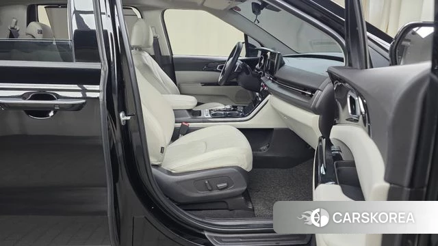 Kia Carnival 4th generation 2021 Черный из Кореи, фото 2