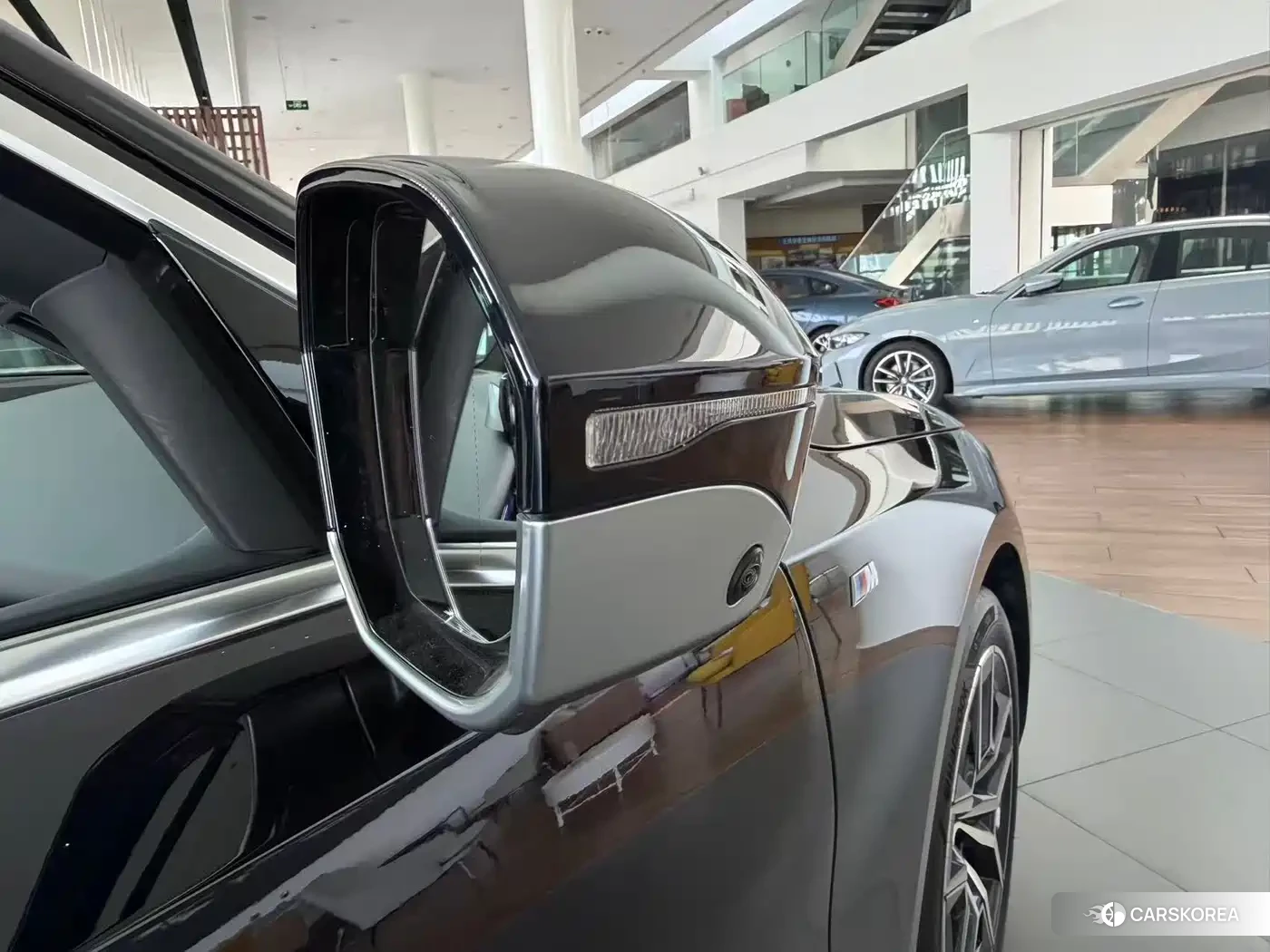 BMW i5 2025 Черный из Китая, фото 2