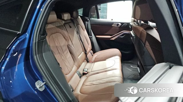 BMW X6 (G06) 2023 Черный из Кореи, фото 2