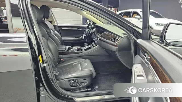 Genesis G90 2019 Черный из Кореи, фото 2