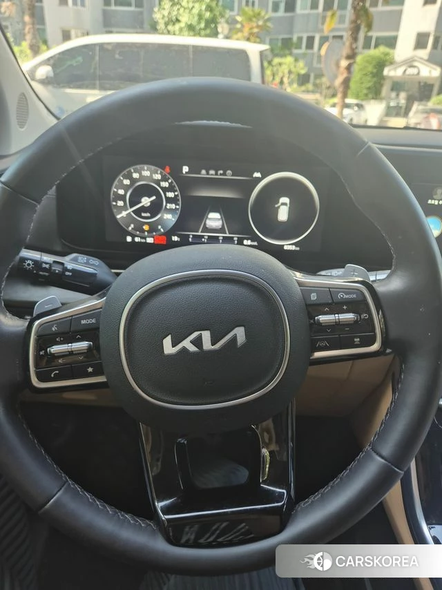 Kia Carnival 4th generation 2023 Белый из Кореи, фото 2