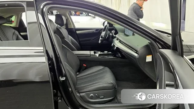 Genesis Electrified G80 (RG3) 2023 Черный из Кореи, фото 2