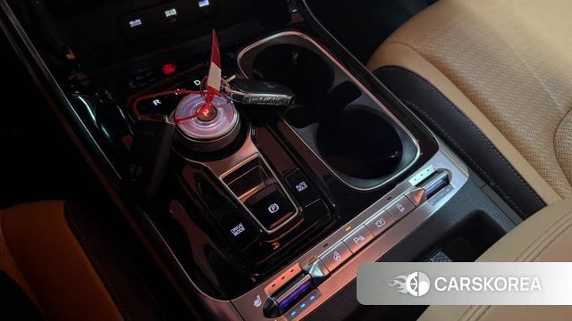 Kia Carnival 4th generation 2023 Белый из Кореи, фото 2
