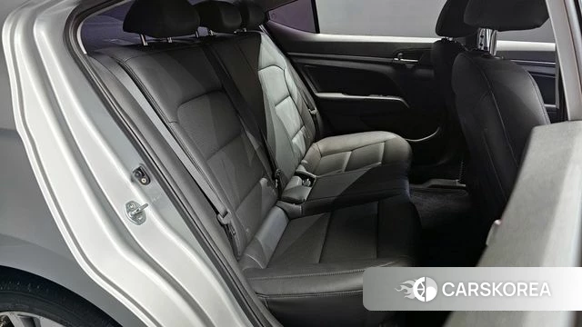 Hyundai Avante AD 2018 Серебряный из Кореи, фото 2
