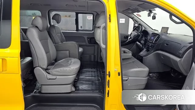 Hyundai The New Grand Starex 2019 Желтый из Кореи, фото 2