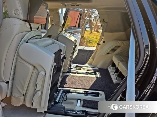 Cadillac Escalade 5th Generation 2022 Черный из Кореи, фото 2