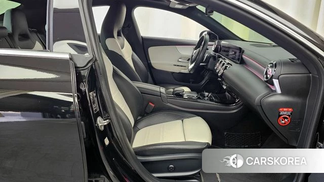 Mercedes-Benz CLA-Class C118 2020 Черный из Кореи, фото 2