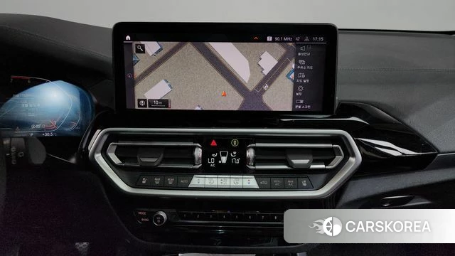 BMW X3 (G01) 2022 Белый из Кореи, фото 2