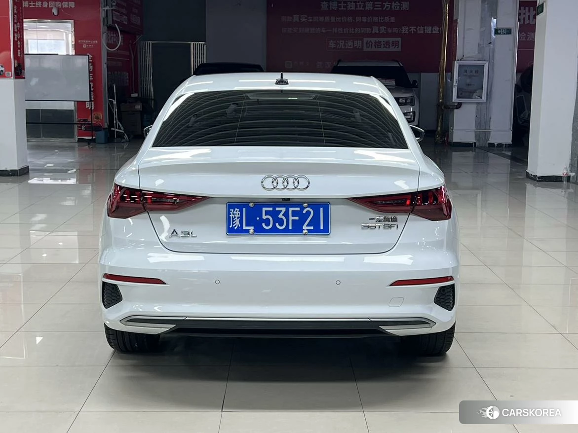 Audi A3 2022 Белый из Китая, фото 2