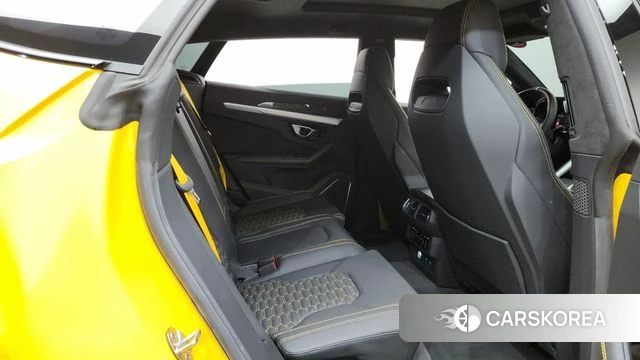 Lamborghini Urus 2023 Желтый из Кореи, фото 2