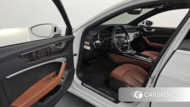 Audi A6 (C8) 2021 Белый из Кореи, фото 2