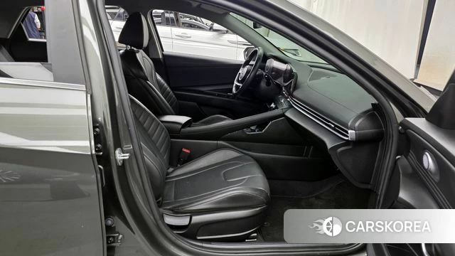 Hyundai Avante Hybrid (CN7) 2022 Серый из Кореи, фото 2