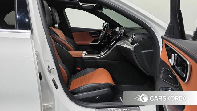 Mercedes-Benz C-Class W206 2022 Белый из Кореи, фото 2