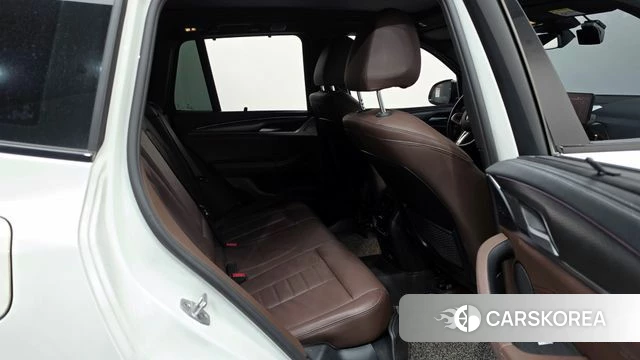 BMW X3 (G01) 2024 Белый из Кореи, фото 2