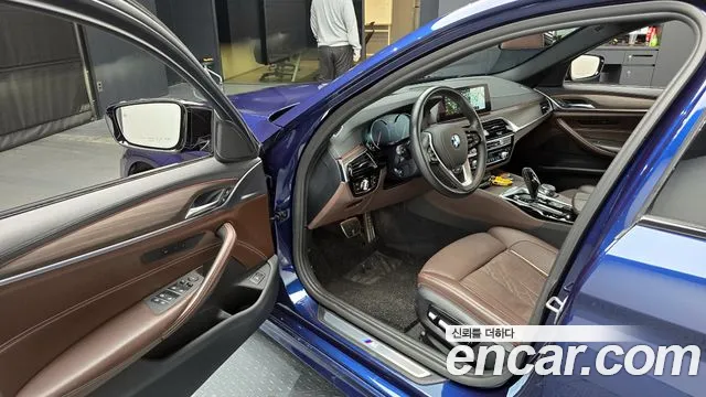 BMW 5 Series (G30) id 2706993 из Кореи 2