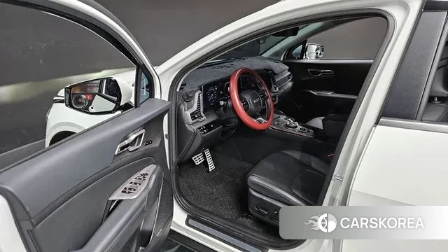 Kia Sportage 5th Generation Hybrid 2024 Белый из Кореи, фото 2