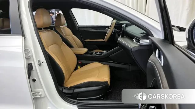 Kia K5 3rd generation 2021 Белый из Кореи, фото 2