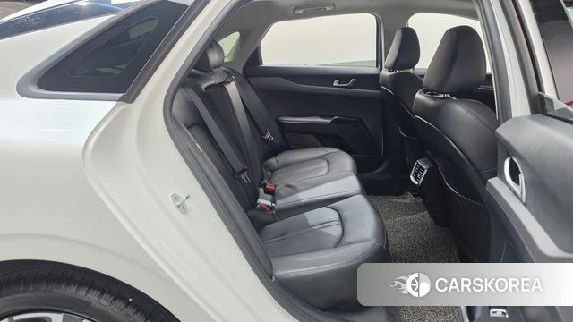 Kia K5 3rd generation 2022 Белый из Кореи, фото 2