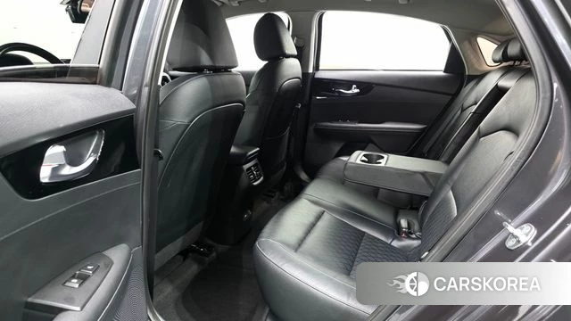 Kia The New K3 2nd generation 2021 Серый из Кореи, фото 2