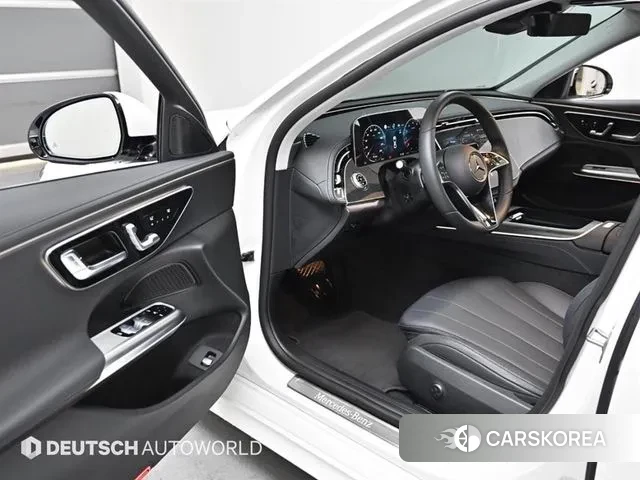 Mercedes-Benz E-Class W214 2024 Белый из Кореи, фото 2