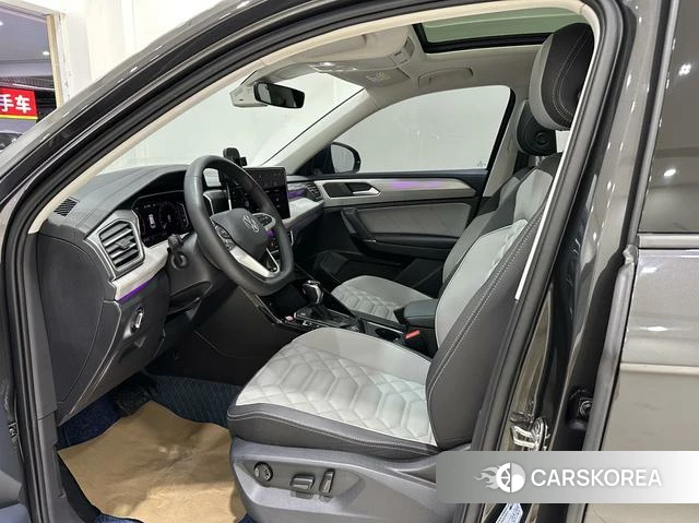 Volkswagen Tanyue 2023 Темно-серый из Китая, фото 2