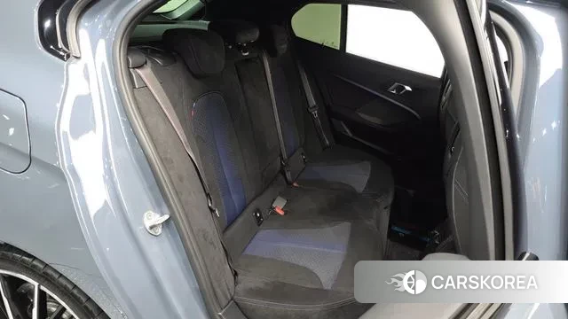 BMW 1 Series (F40) 2021 Серый из Кореи, фото 2