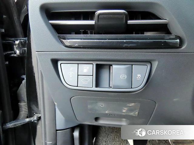 Kia EV6 2023 Черный из Кореи, фото 2