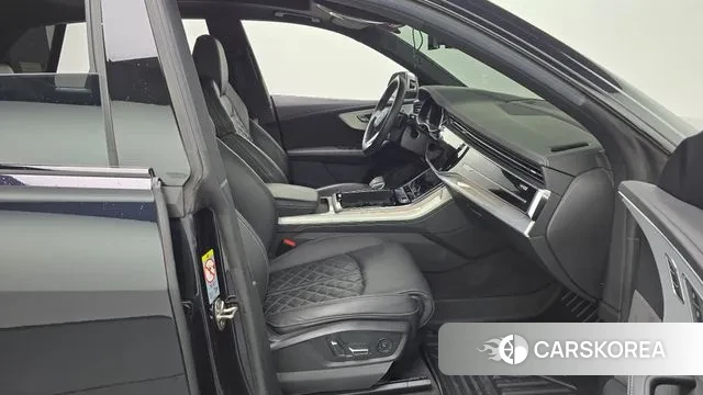 Audi Q8 (4M) id 2931697 из Кореи 2